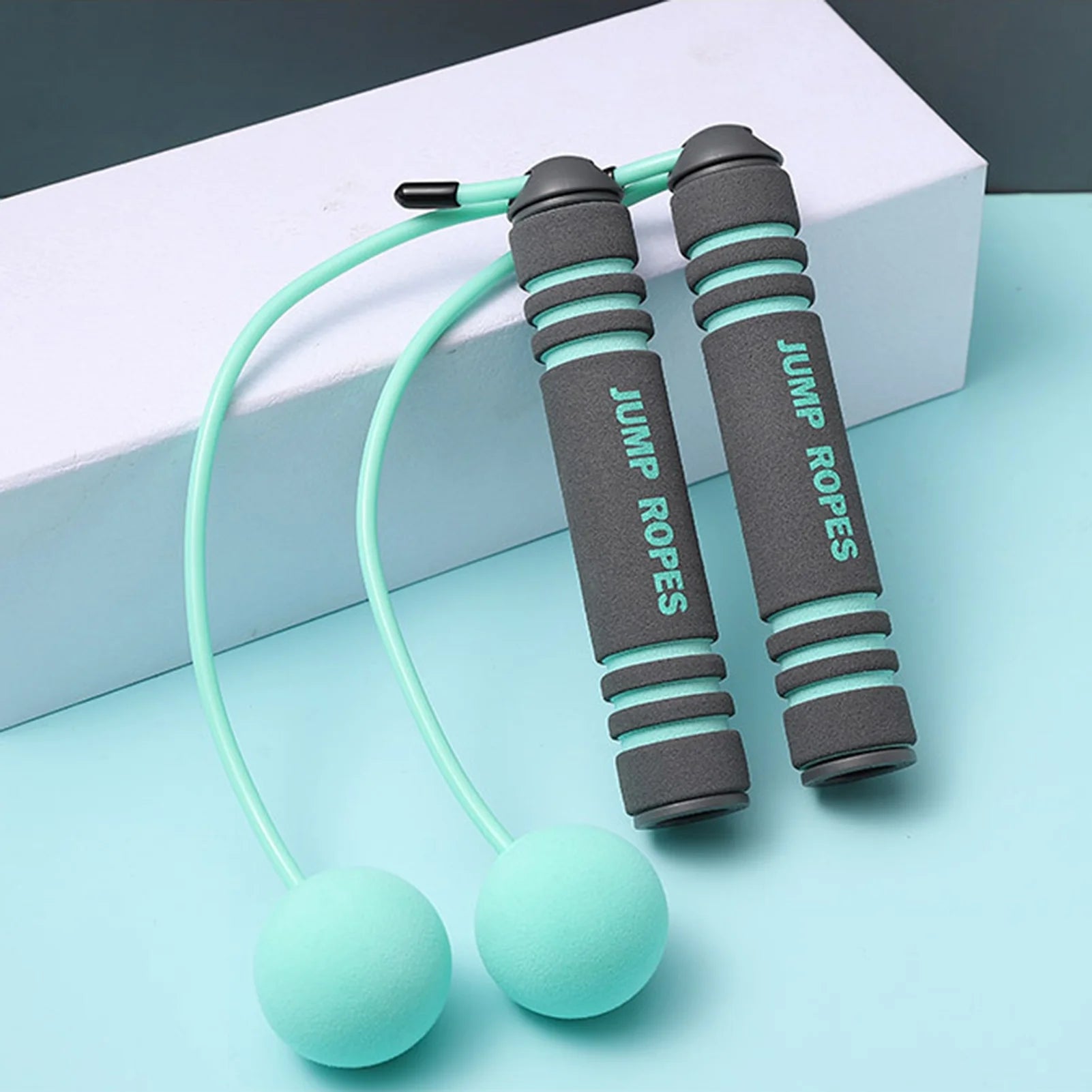 Cordless Jump Rope, Wireless Skipping Rope with Two Balls, Indoor Fast Speed Tangle Free Skipping Rope for Fitness, Suitable for Boxing MMA WOD Training